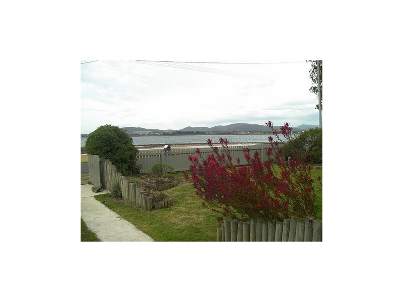 19 Foreshore Road, Kelso TAS 7270