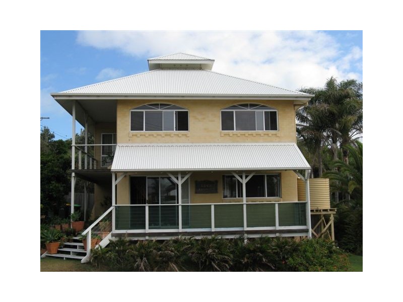 1/110 Sandy Beach Drive, Sandy Beach NSW 2456