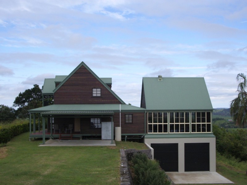 11 Gardiners Road, Habana QLD 4740