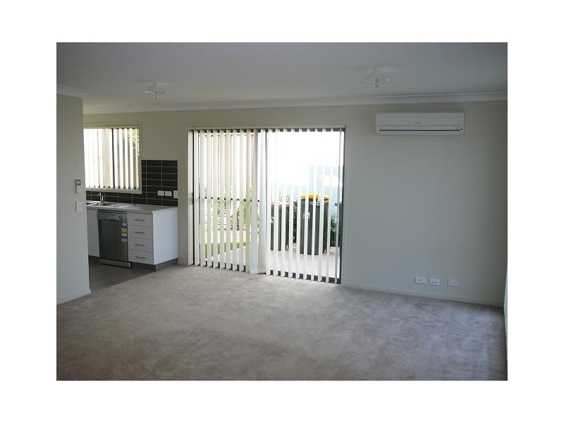 118 Minorca Circuit, Spring Farm NSW 2570