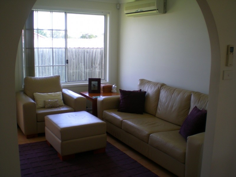 10B Crommelin Crescent, St Helens Park NSW 2560