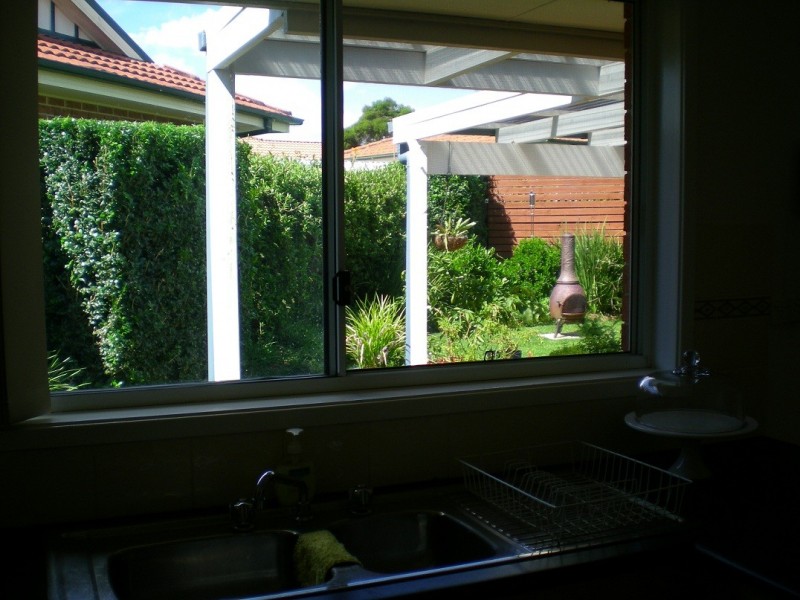 10B Crommelin Crescent, St Helens Park NSW 2560
