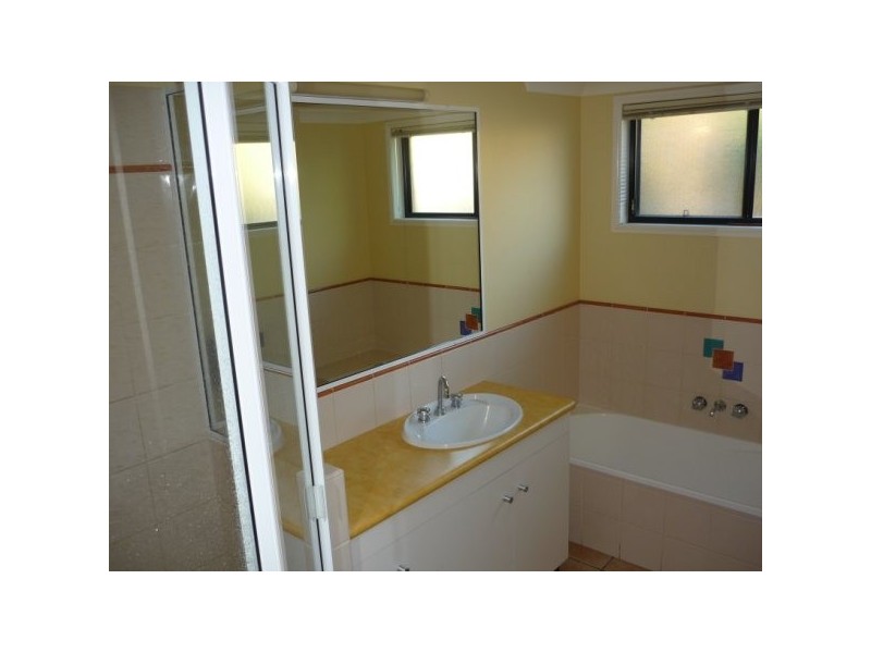 4 Royal Sands Boulevarde, Bucasia QLD 4750