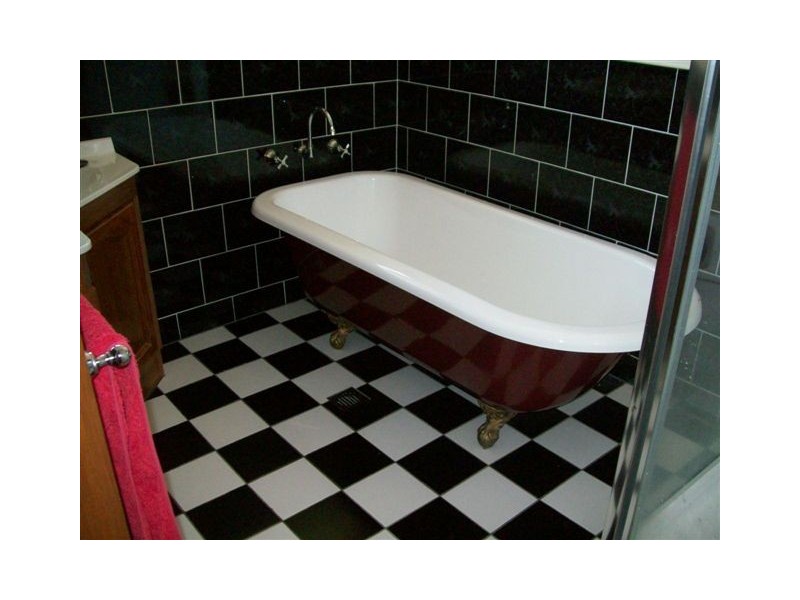 15 Talgarno Court, Thurgoona NSW 2640