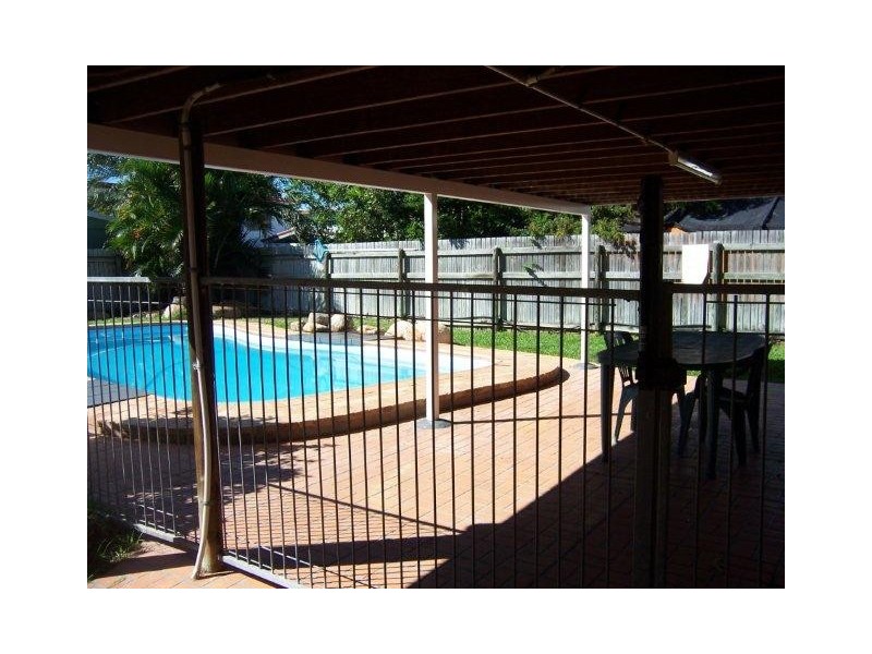 23 Hargreaves Street, Wulguru QLD 4811