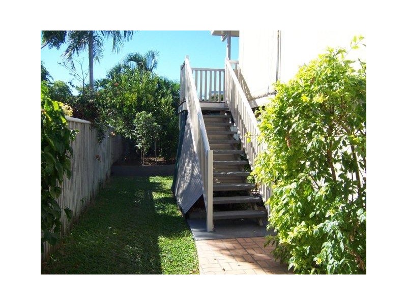 23 Hargreaves Street, Wulguru QLD 4811