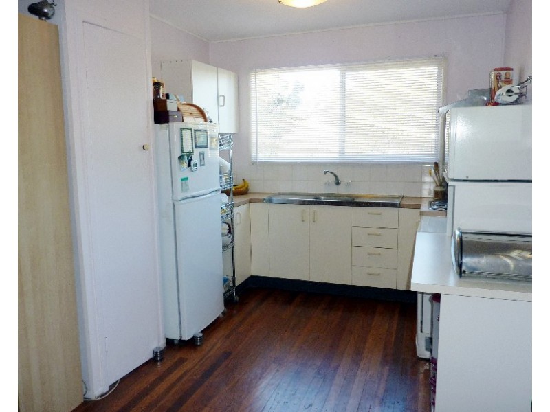 28 Lions Crescent, Kippa-ring QLD 4021