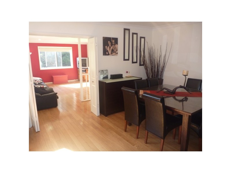 14 Essington Crescent, Sylvania NSW 2224