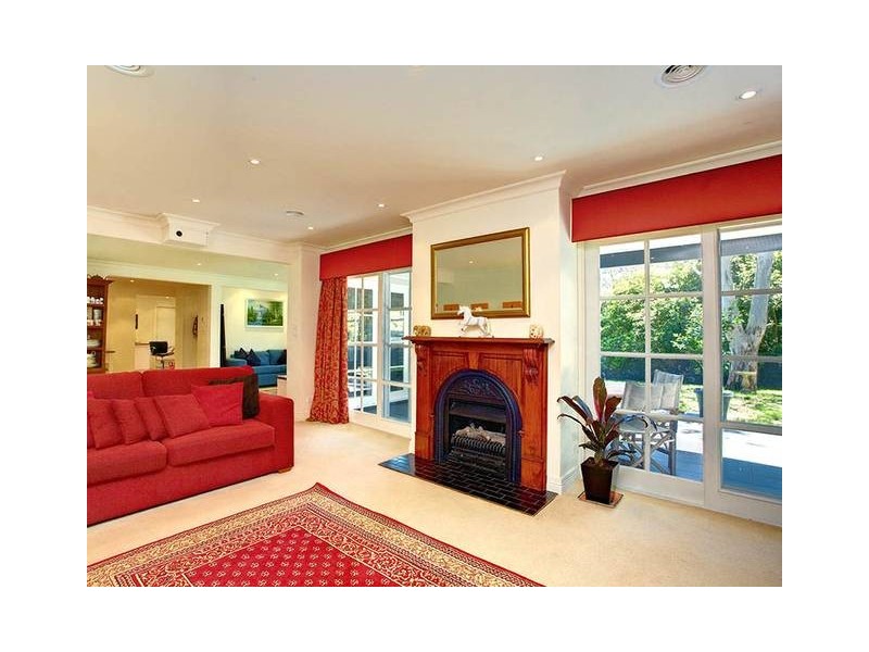 1 Hillier Avenue, Blackheath NSW 2785