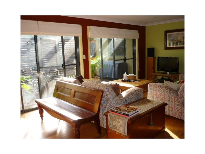 3 Clarence Road, Springfield NSW 2250