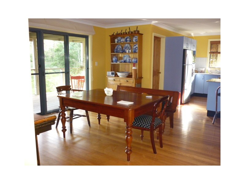 3 Clarence Road, Springfield NSW 2250