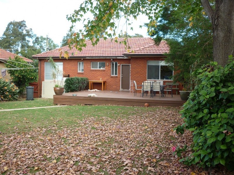 80 Dumfries Avenue, Mount Ousley NSW 2519