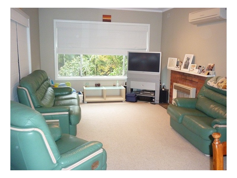 80 Dumfries Avenue, Mount Ousley NSW 2519