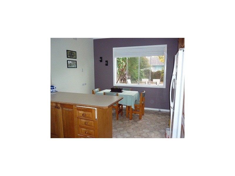 80 Dumfries Avenue, Mount Ousley NSW 2519