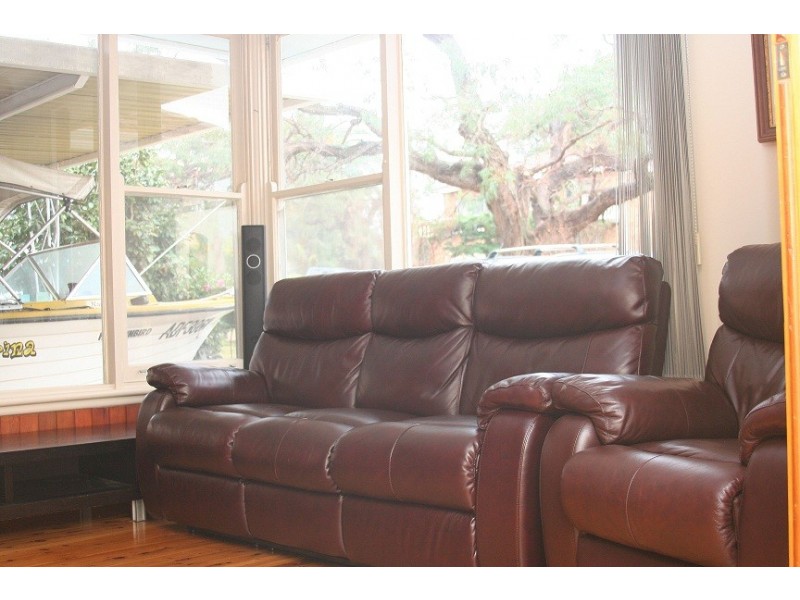 32 Garnet Road, Miranda NSW 2228