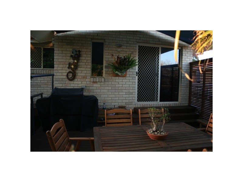 2/16 Paton Street, Woy Woy NSW 2256