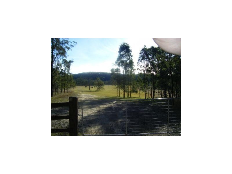 5972 Putty Road, Howes Valley NSW 2330