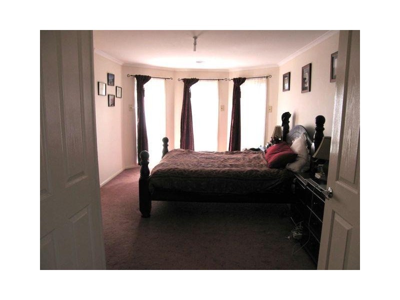 2 Honeyeater Court, Tarneit VIC 3029