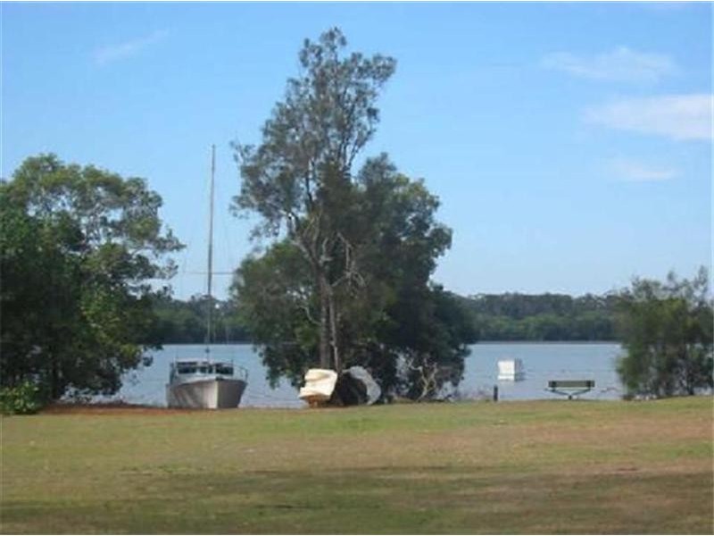 13 Alice Street, Russell Island QLD 4184