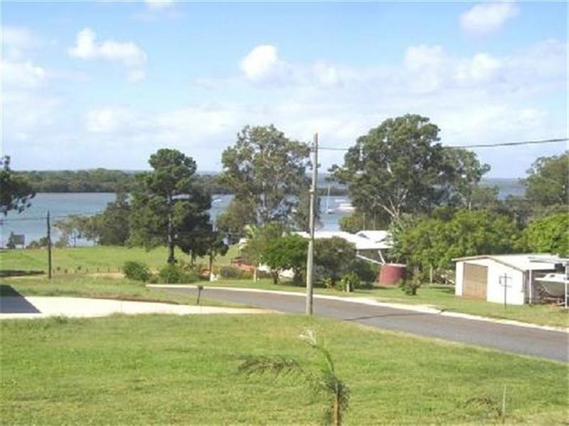 13 Alice Street, Russell Island QLD 4184