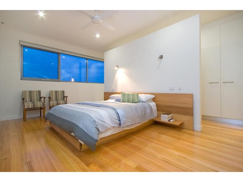 5 Helm Avenue, Safety Beach VIC 3936