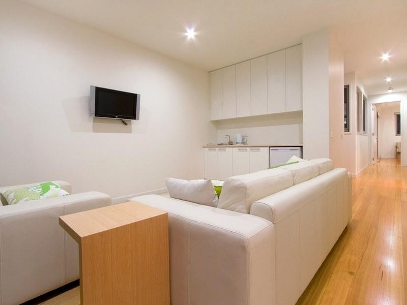 5 Helm Avenue, Safety Beach VIC 3936