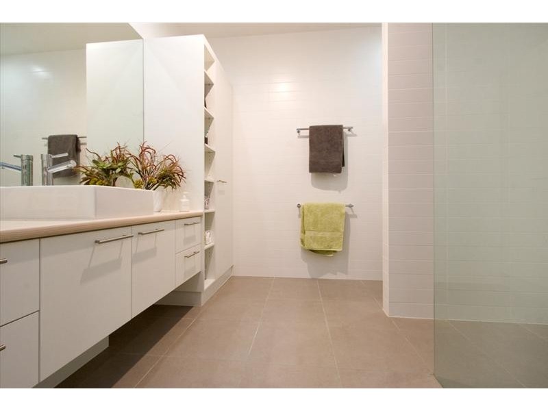 5 Helm Avenue, Safety Beach VIC 3936