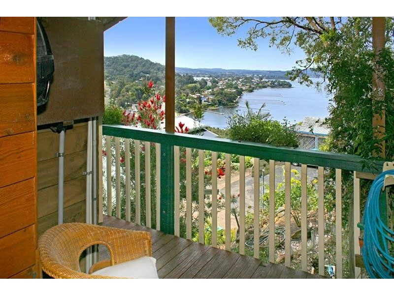 10 Sublime Point Avenue, Tascott NSW 2250