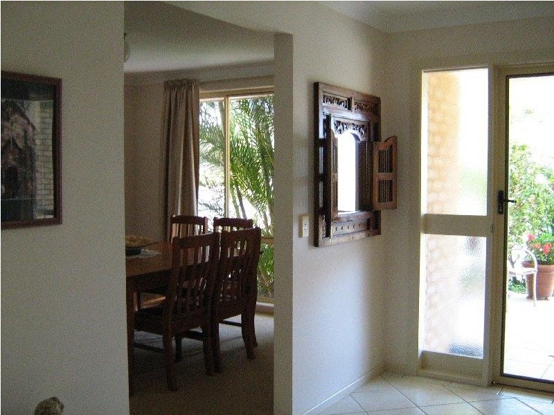 8 Nunga Street, Safety Beach NSW 2456