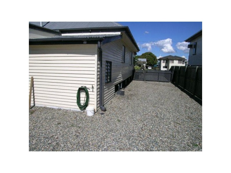 40 Albury Street, Deagon QLD 4017