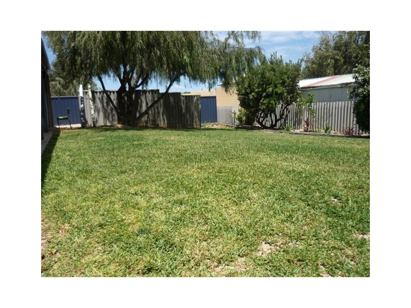 35 Bower Street, Jurien Bay WA 6516