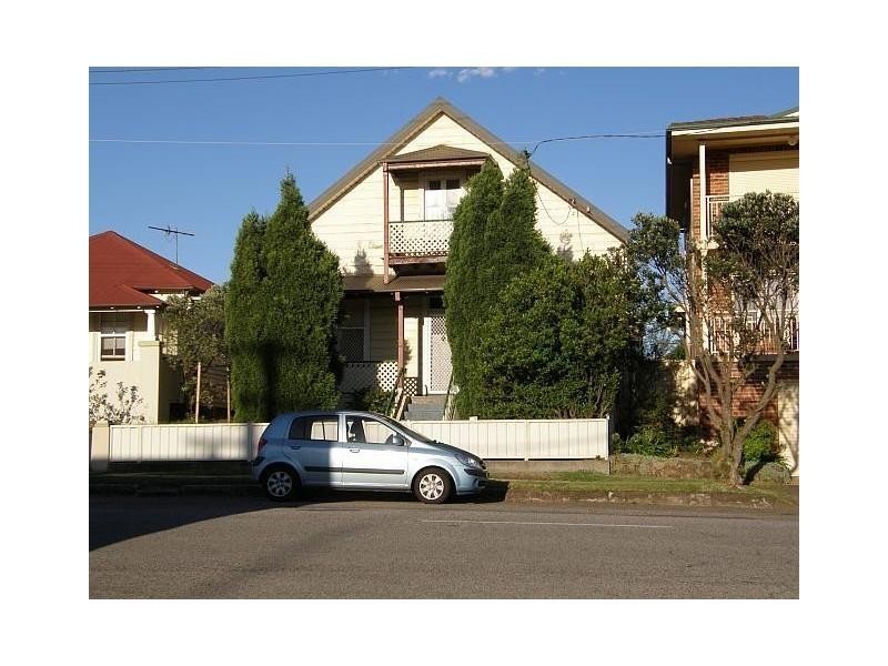 24 Fullerton Street, Stockton NSW 2295