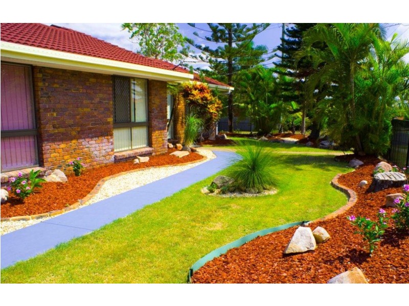 6 Homebush Drive, Regents Park QLD 4118