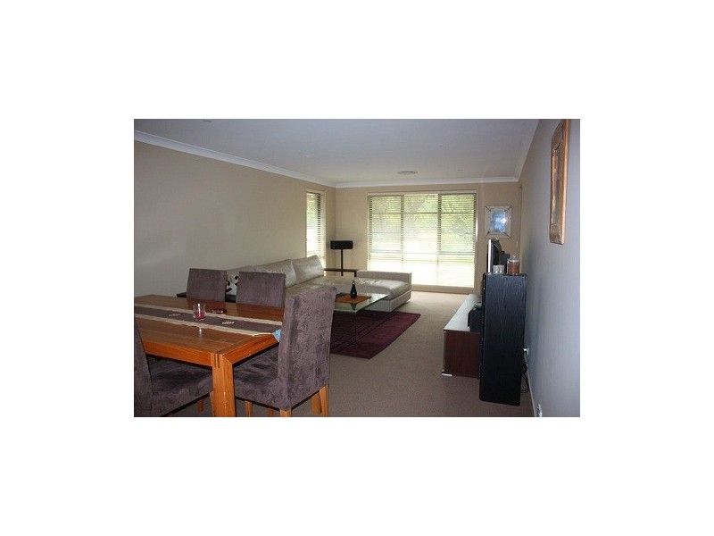 18 Railway Parade, Willow Vale NSW 2575