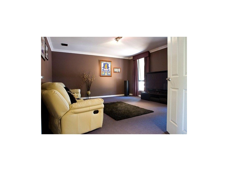 5 Ruslane Rise, Bullsbrook WA 6084