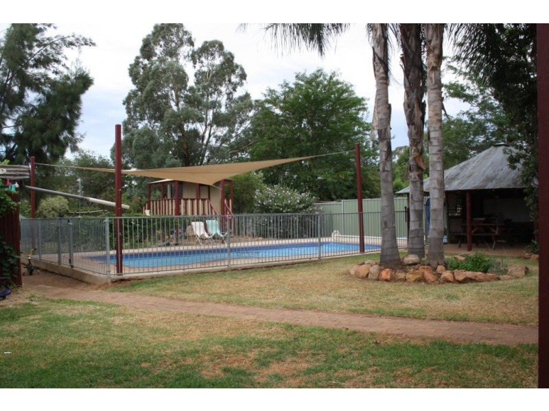 10 King Street, Yeoval NSW 2868