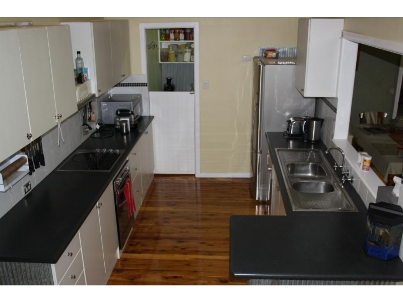 10 King Street, Yeoval NSW 2868