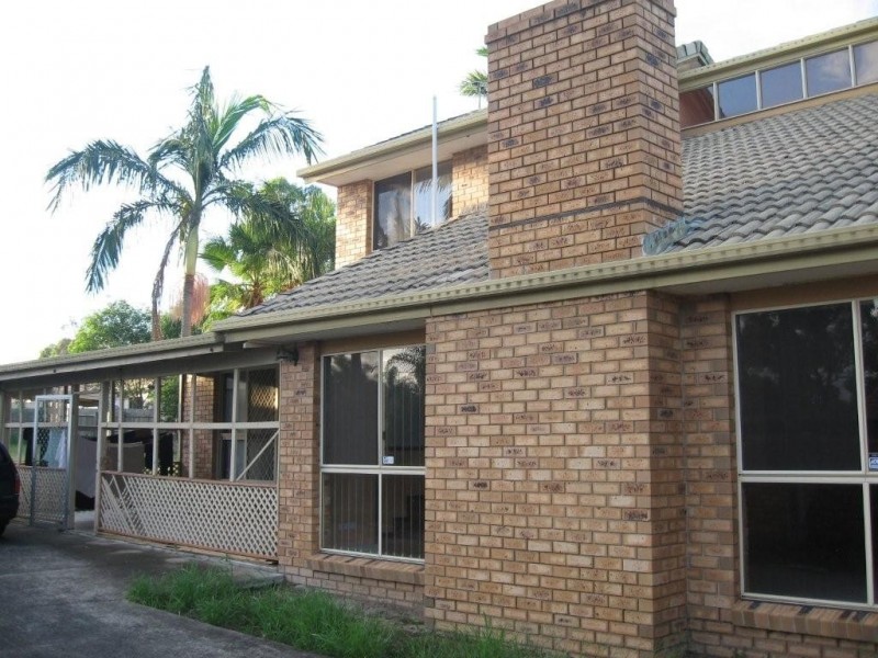 194 Emerald Drive, Regents Park QLD 4118
