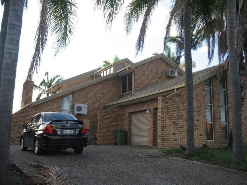 194 Emerald Drive, Regents Park QLD 4118