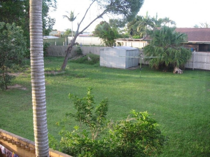 194 Emerald Drive, Regents Park QLD 4118