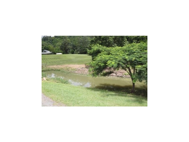 74 Domenica Drive, Sugarloaf QLD 4800