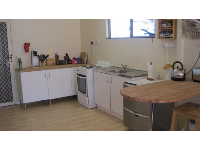 248/ 24 Heaslane Court, Bullsbrook WA 6084