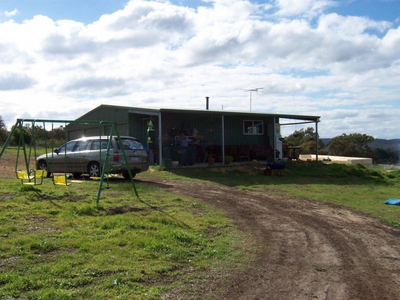 248/ 24 Heaslane Court, Bullsbrook WA 6084