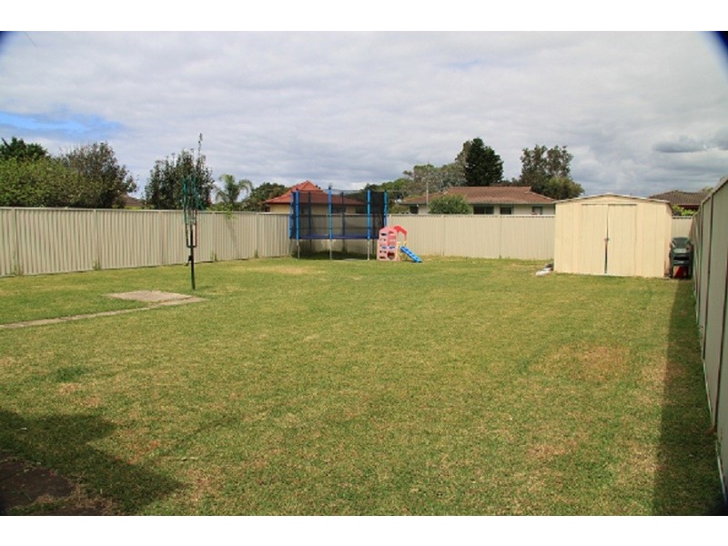 3 Lassitter Avenue, Woonona NSW 2517