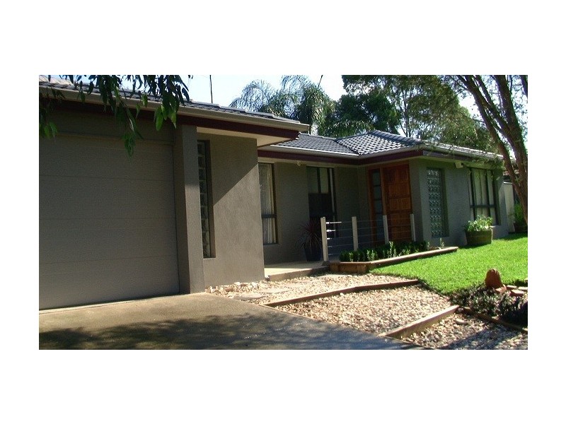 68 Andrew Thompson Drive, Mcgraths Hill NSW 2756