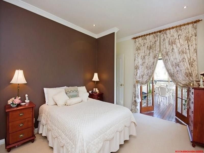 5 Southern Cross Parade, Sunrise Beach QLD 4567