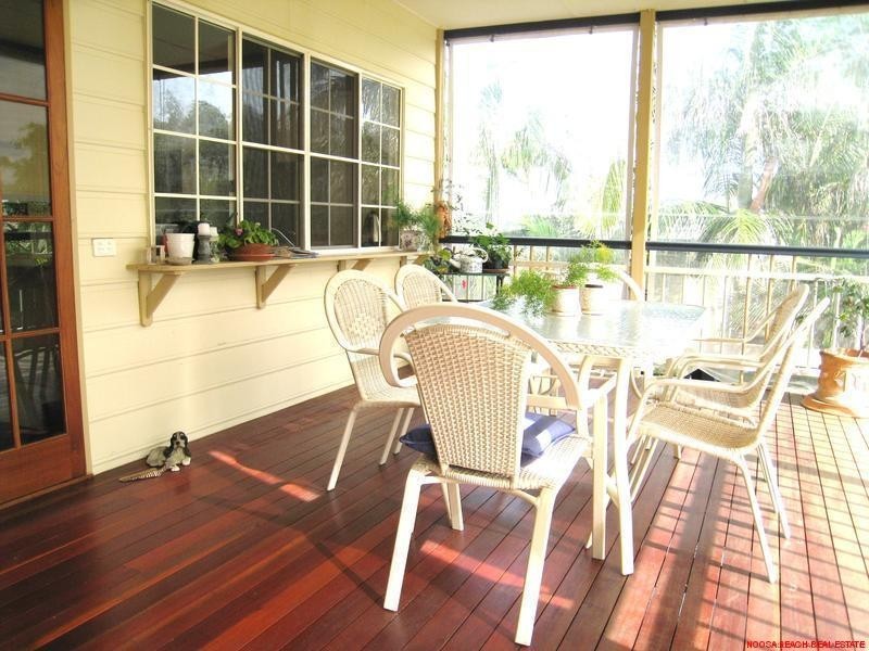 5 Southern Cross Parade, Sunrise Beach QLD 4567