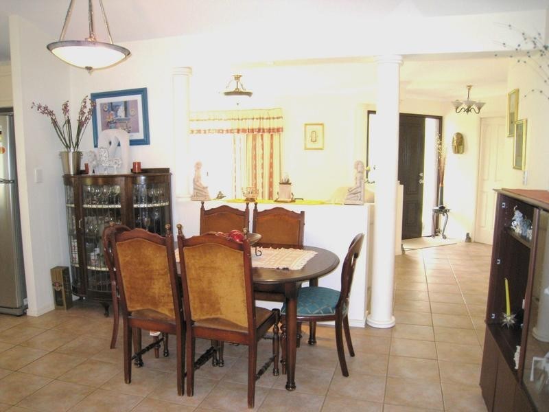 15 McKenna Drive, Noosaville QLD 4566