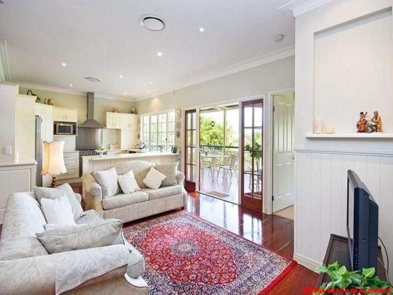 5 SOUTHERN CROSS PARADE, Sunrise Beach QLD 4567