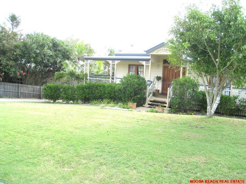 5 SOUTHERN CROSS PARADE, Sunrise Beach QLD 4567